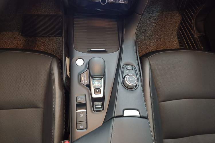 Used Infiniti QX50 2018 2.0T Four-Wheel Drive Elite Edition Gear Lever