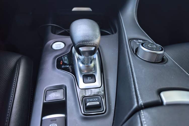Used Infiniti QX50 2018 2.0T Four-Wheel Drive Elite Edition Gear Lever
