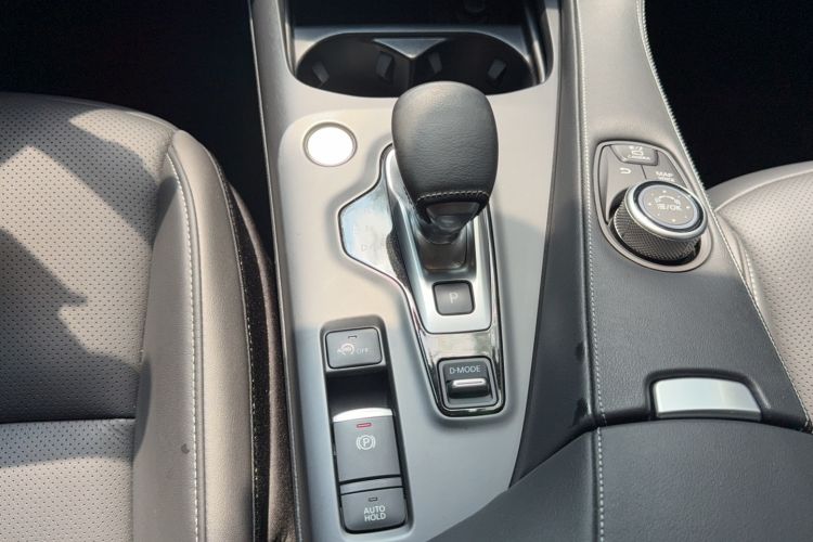 Used Infiniti QX50 2018 2.0T Four-Wheel Drive Elite Edition Gear Lever