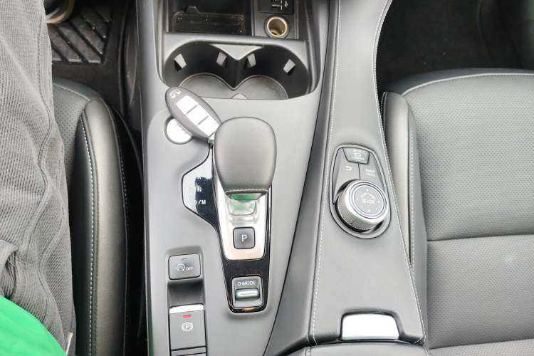 Used Infiniti QX50 2018 2.0T Four-Wheel Drive Elite Edition Gear Lever