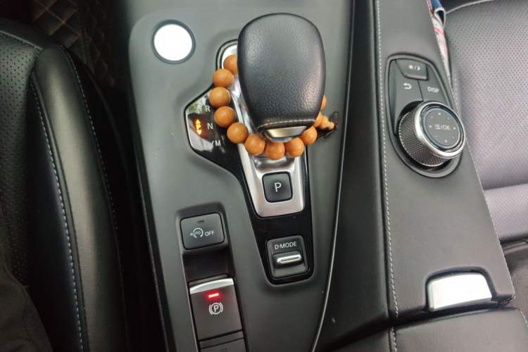 Used Infiniti QX50 2018 2.0T Two-Wheel Drive Fashion Edition Gear Lever