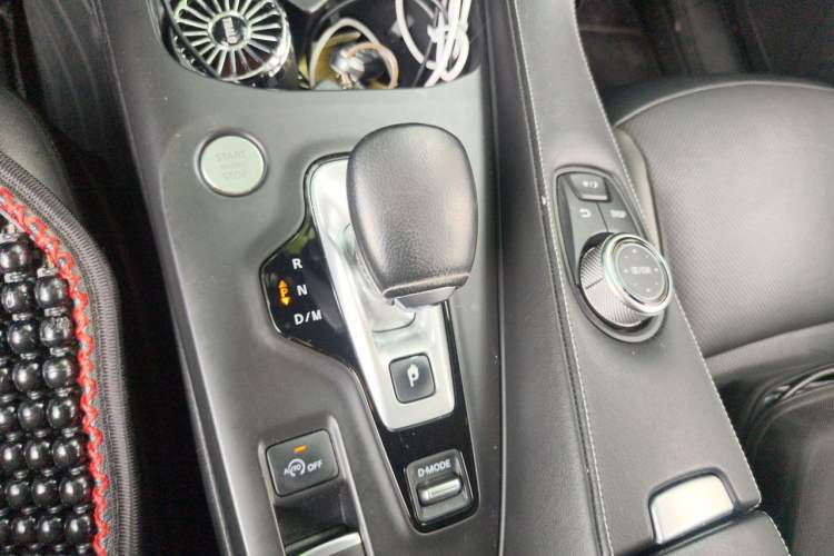 Used Infiniti QX50 2018 2.0T Two-Wheel Drive Fashion Edition Gear Lever