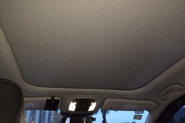 Used Infiniti QX50 2018 2.0T Four-Wheel Drive Elite Edition Headliner