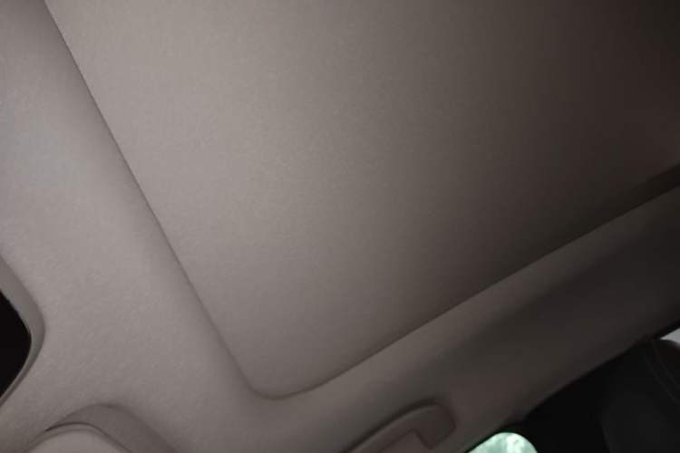 Used Infiniti QX50 2018 2.0T Two-Wheel Drive Fashion Edition Headliner