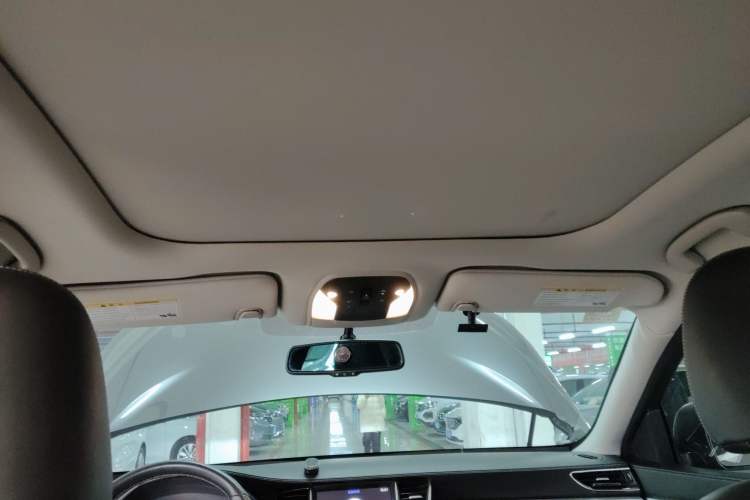 Used Infiniti QX50 2018 2.0T Two-Wheel Drive Fashion Edition Headliner