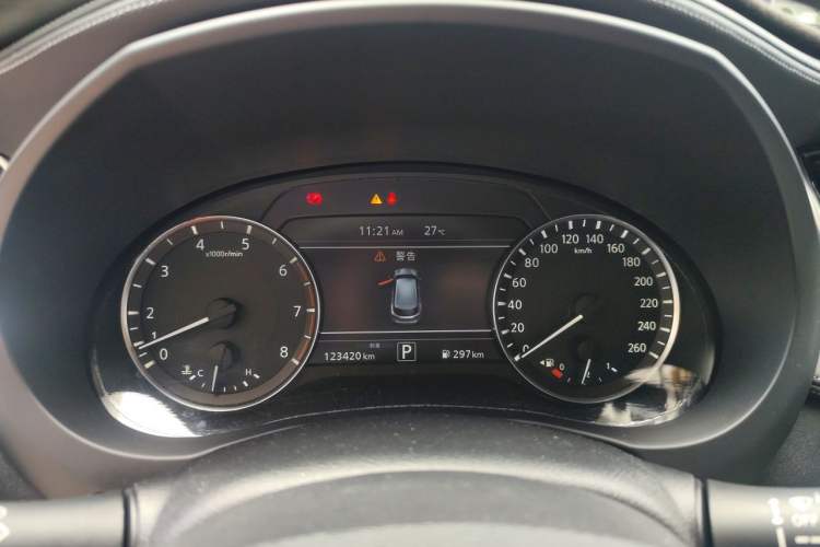 Used Infiniti QX50 2018 2.0T Two-Wheel Drive Fashion Edition Instrument Cluster