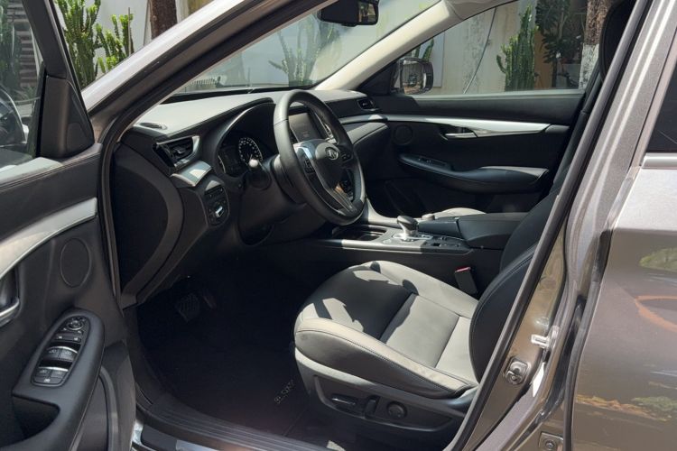 Used Infiniti QX50 2018 2.0T Four-Wheel Drive Elite Edition Interior 1