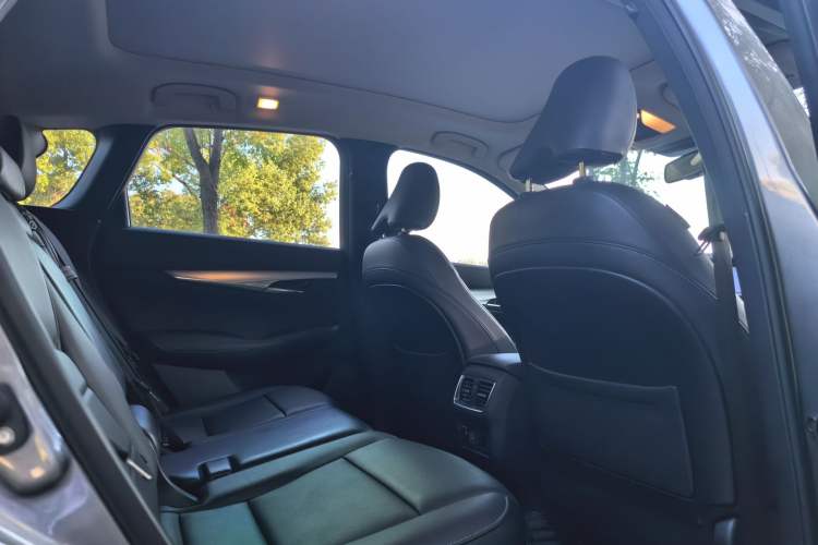 Used Infiniti QX50 2018 2.0T Four-Wheel Drive Elite Edition Interior 10