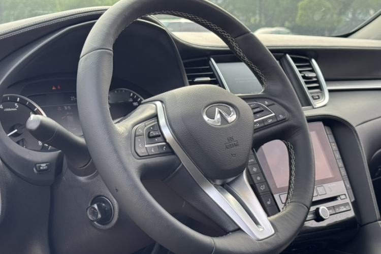 Used Infiniti QX50 2018 2.0T Four-Wheel Drive Smart Edition Interior 2