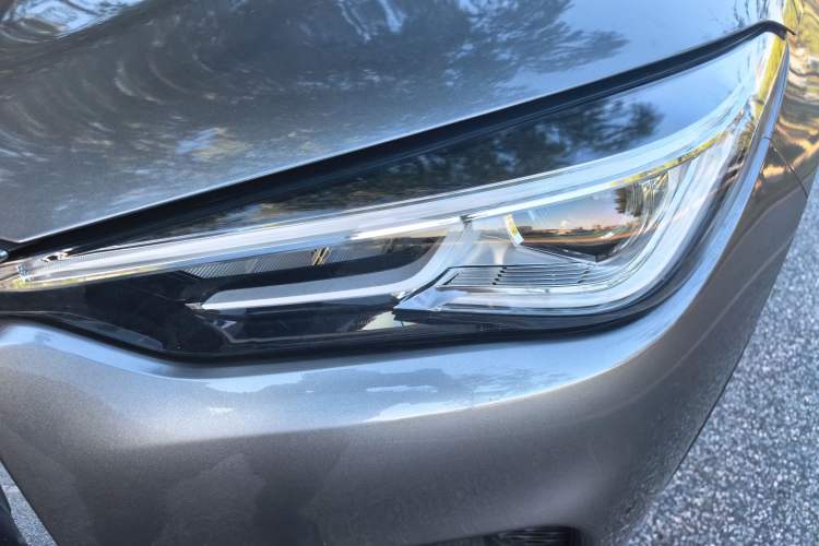 Used Infiniti QX50 2018 2.0T Four-Wheel Drive Elite Edition Left Front Headlight