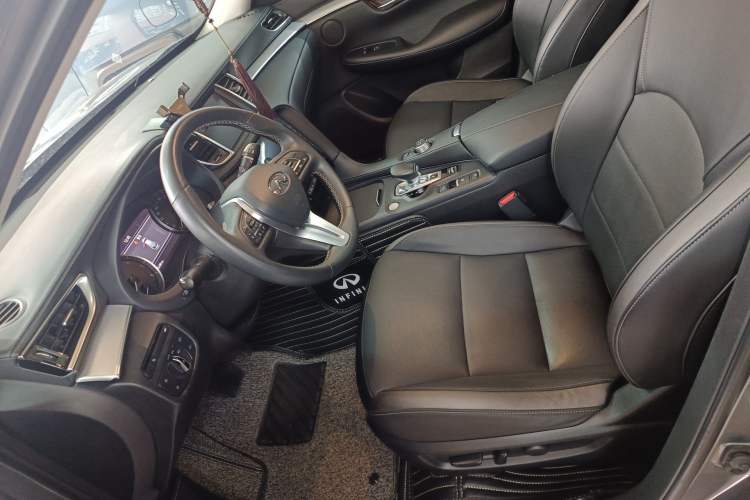 Used Infiniti QX50 2018 2.0T Four-Wheel Drive Elite Edition Left Front Seat