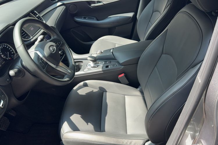 Used Infiniti QX50 2018 2.0T Four-Wheel Drive Elite Edition Left Front Seat