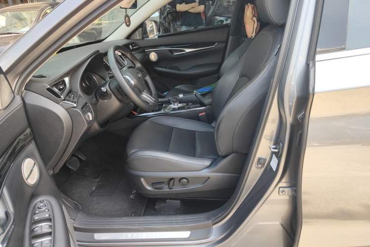 Used Infiniti QX50 2018 2.0T Four-Wheel Drive Elite Edition Left Front Seat