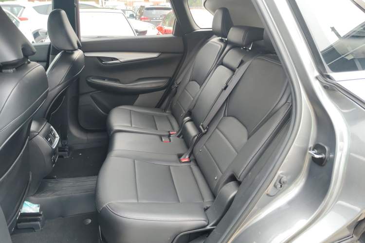 Used Infiniti QX50 2018 2.0T Four-Wheel Drive Elite Edition Left Rear Seat