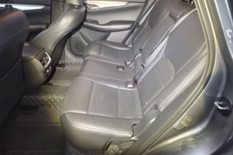 Used Infiniti QX50 2018 2.0T Four-Wheel Drive Smart Edition Left Rear Seat