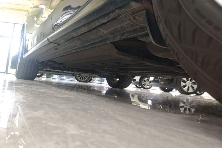 Used Infiniti QX50 2018 2.0T Four-Wheel Drive Elite Edition Left Side Sill