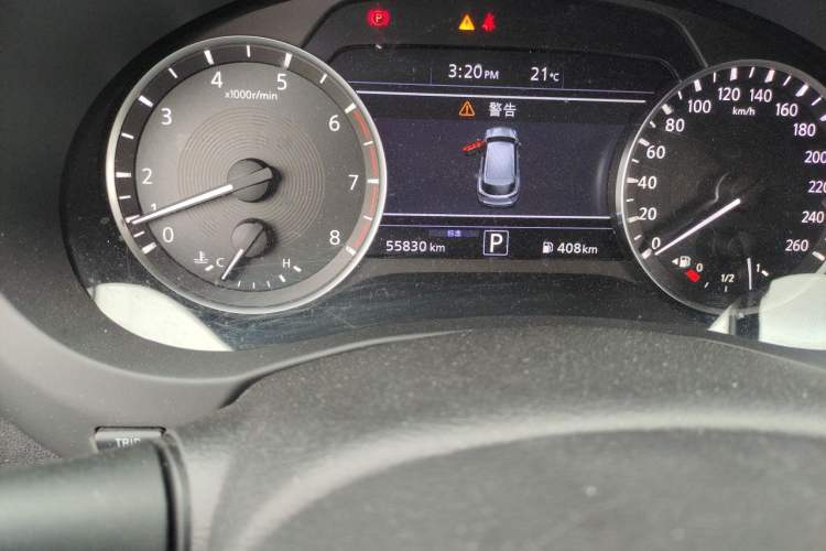 Used Infiniti QX50 2018 2.0T Two-Wheel Drive Fashion Edition Odometer Close Up