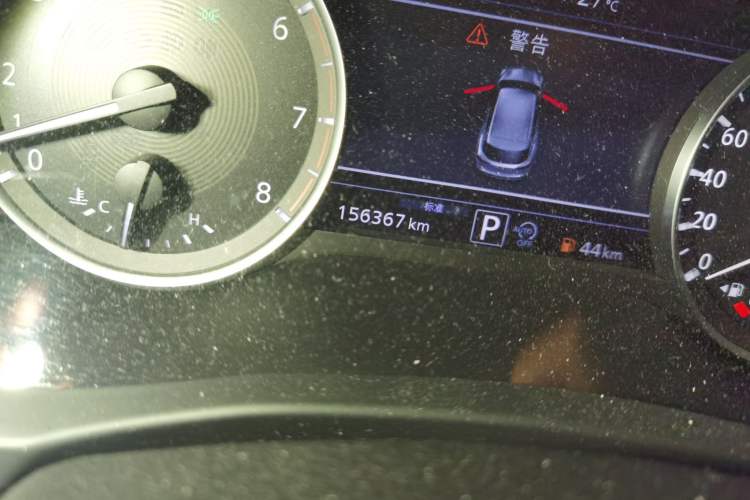Used Infiniti QX50 2018 2.0T Four-Wheel Drive Elite Edition Odometer Close Up