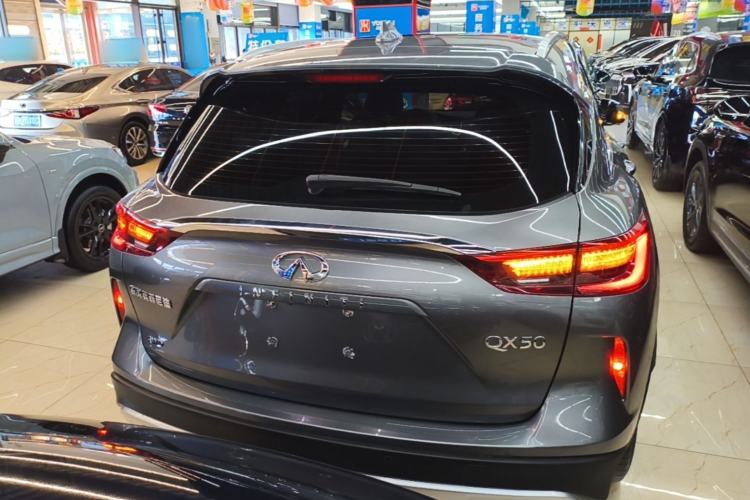 Used Infiniti QX50 2018 2.0T Four-Wheel Drive Elite Edition Rear