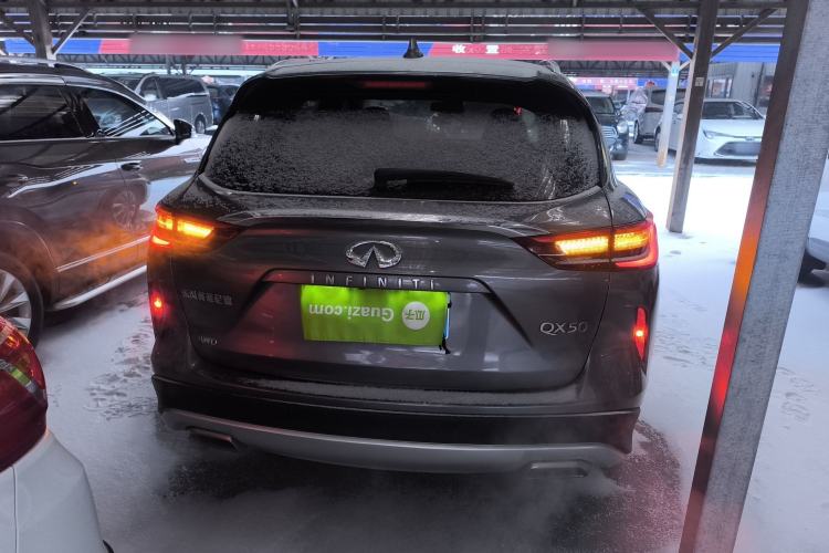 Used Infiniti QX50 2018 2.0T Four-Wheel Drive Elite Edition Rear