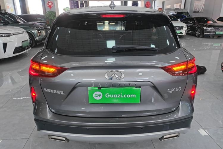 Used Infiniti QX50 2018 2.0T Two-Wheel-Drive Elite Edition Rear