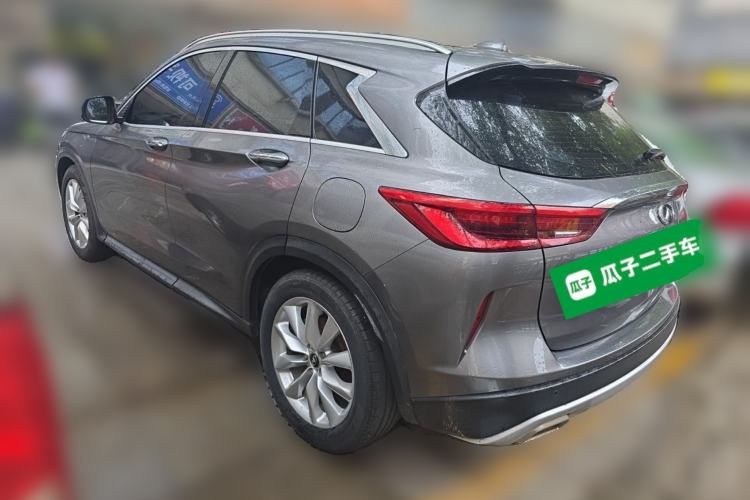 Used Infiniti QX50 2018 2.0T Two-Wheel Drive Fashion Edition Rear Left 45 Deg