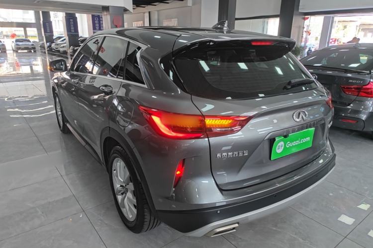 Used Infiniti QX50 2018 2.0T Two-Wheel-Drive Elite Edition Rear Left 45 Deg