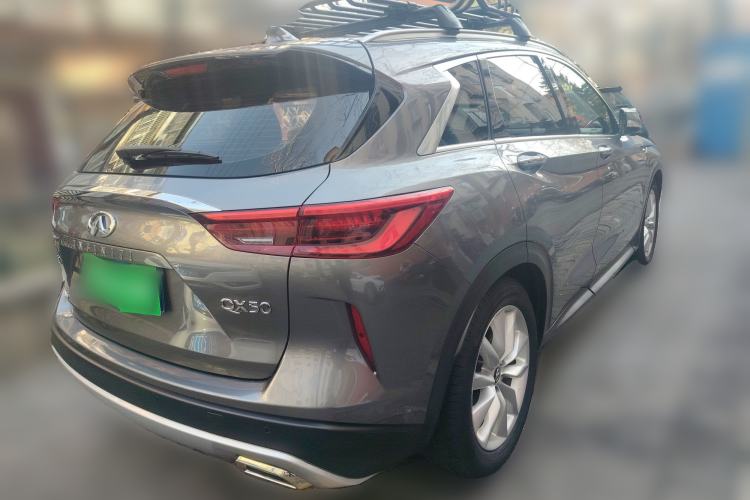 Used Infiniti QX50 2018 2.0T Four-Wheel Drive Elite Edition Rear Right 45 Deg