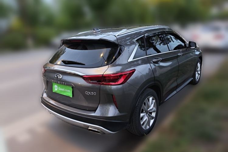 Used Infiniti QX50 2018 2.0T Four-Wheel Drive Elite Edition Rear Right 45 Deg