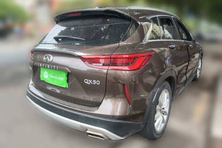 Used Infiniti QX50 2018 2.0T Two-Wheel Drive Fashion Edition Rear Right 45 Deg