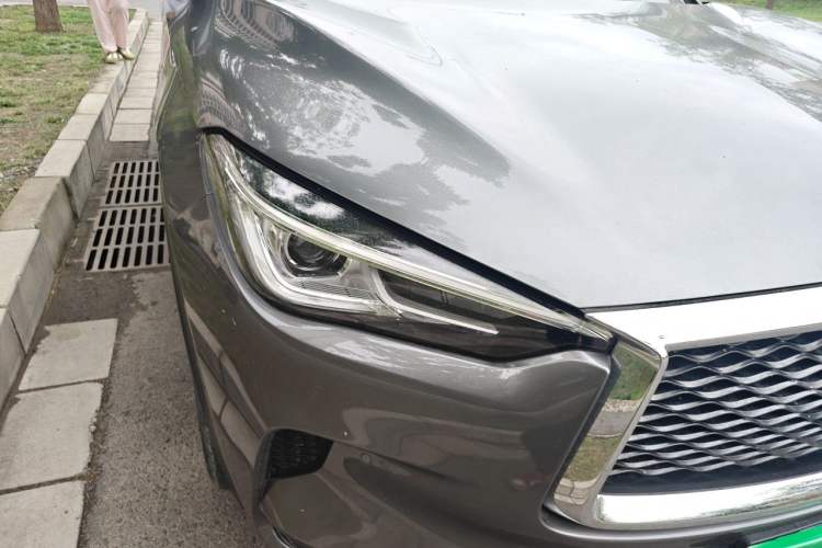Used Infiniti QX50 2018 2.0T Two-Wheel Drive Fashion Edition Right Front Headlight