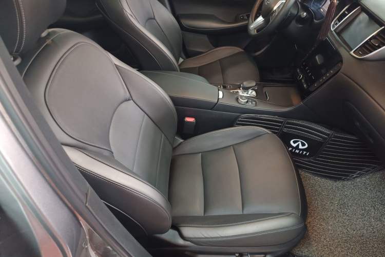 Used Infiniti QX50 2018 2.0T Four-Wheel Drive Elite Edition Right Front Seat