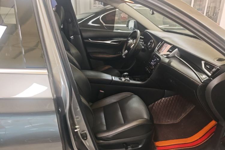 Used Infiniti QX50 2018 2.0T Four-Wheel Drive Elite Edition Right Front Seat