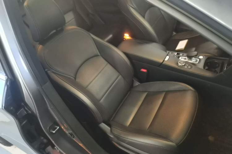 Used Infiniti QX50 2018 2.0T Four-Wheel Drive Smart Edition Right Front Seat