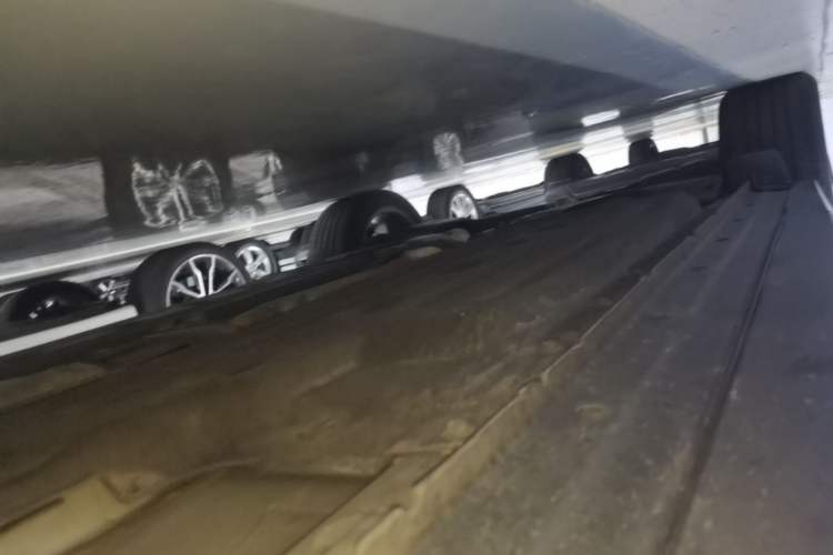 Used Infiniti QX50 2018 2.0T Four-Wheel Drive Smart Edition Right Side Sill