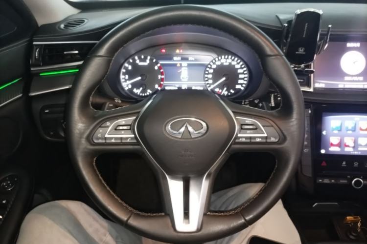 Used Infiniti QX50 2018 2.0T Two-Wheel-Drive Elite Edition Steering Wheel