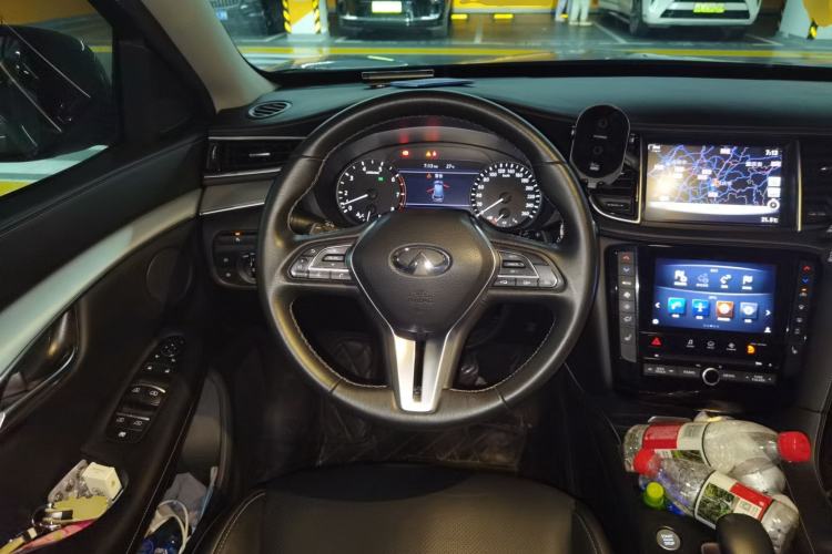 Used Infiniti QX50 2018 2.0T Four-Wheel Drive Elite Edition Steering Wheel