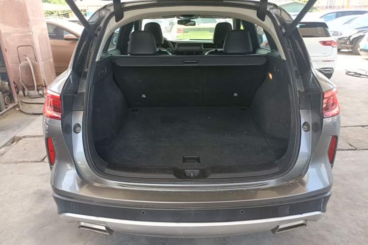 Used Infiniti QX50 2018 2.0T Four-Wheel Drive Elite Edition Trunk