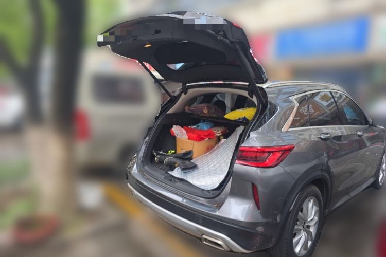 Used Infiniti QX50 2018 2.0T Two-Wheel Drive Fashion Edition Trunk