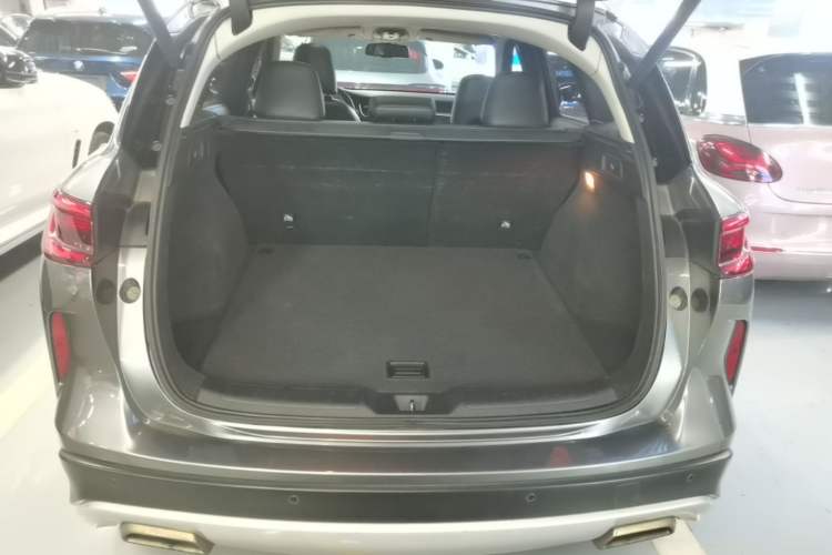Used Infiniti QX50 2018 2.0T Four-Wheel Drive Smart Edition Trunk