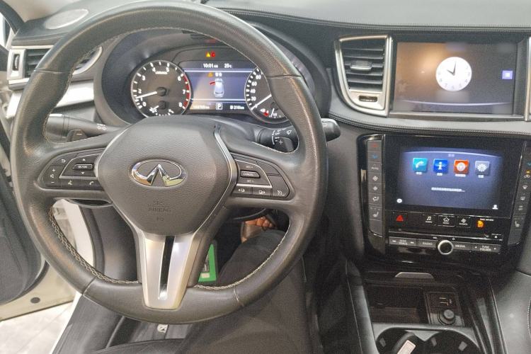 Used Infiniti QX50 2018 2.0T Two-Wheel Drive Fashion Edition Interior 2