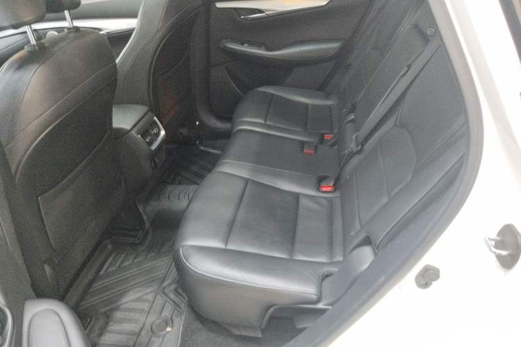 Used Infiniti QX50 2018 2.0T Two-Wheel Drive Fashion Edition Interior 4