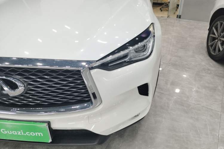 Used Infiniti QX50 2018 2.0T Two-Wheel Drive Fashion Edition Left Front Headlight