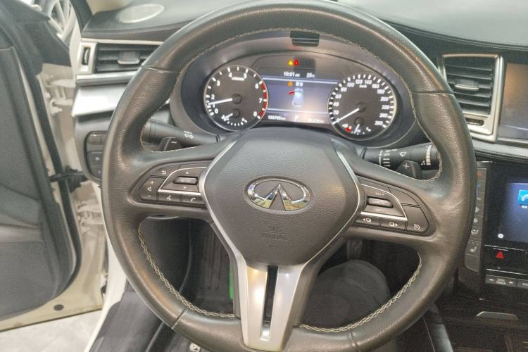 Used Infiniti QX50 2018 2.0T Two-Wheel Drive Fashion Edition Steering Wheel