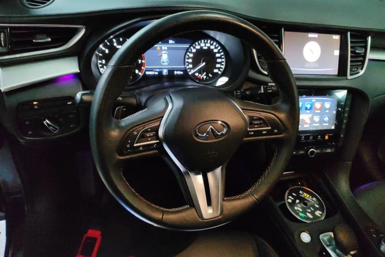 Used Infiniti QX50 2018 2.0T Two-Wheel Drive Fashion Edition Steering Wheel