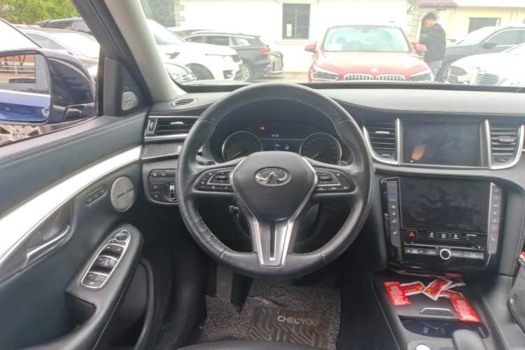Used Infiniti QX50 2018 2.0T Four-Wheel Drive Smart Edition Steering Wheel