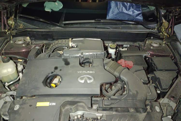 Used Infiniti QX50 2018 2.0T Four-Wheel Drive Elite Edition Engine Bay