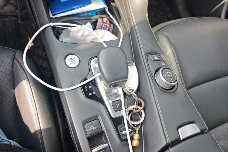 Used Infiniti QX50 2018 2.0T Four-Wheel Drive Smart Edition Gear Lever