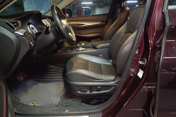 Used Infiniti QX50 2018 2.0T Four-Wheel Drive Elite Edition Left Front Seat
