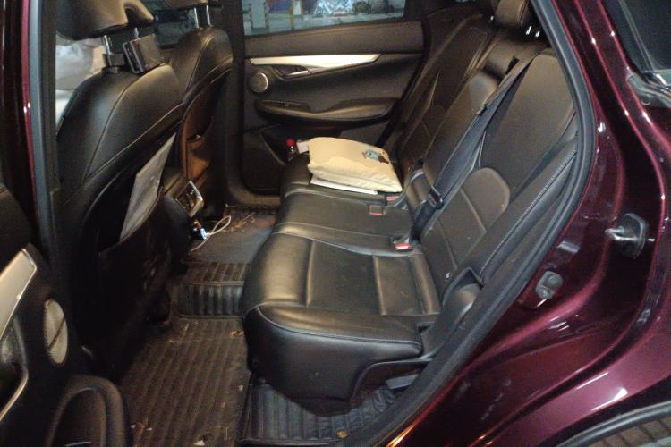 Used Infiniti QX50 2018 2.0T Four-Wheel Drive Elite Edition Left Rear Seat